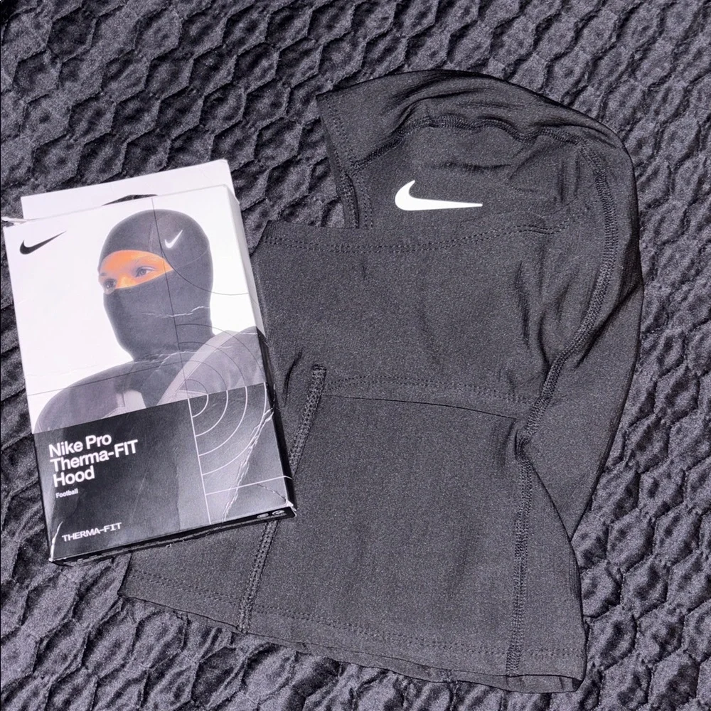 Nike Black Therma-FIT Hood